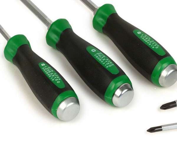 4303050