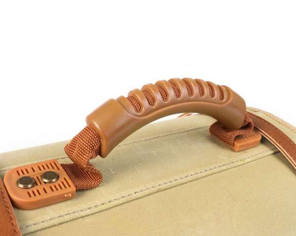 4301933
