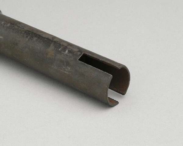 4302573